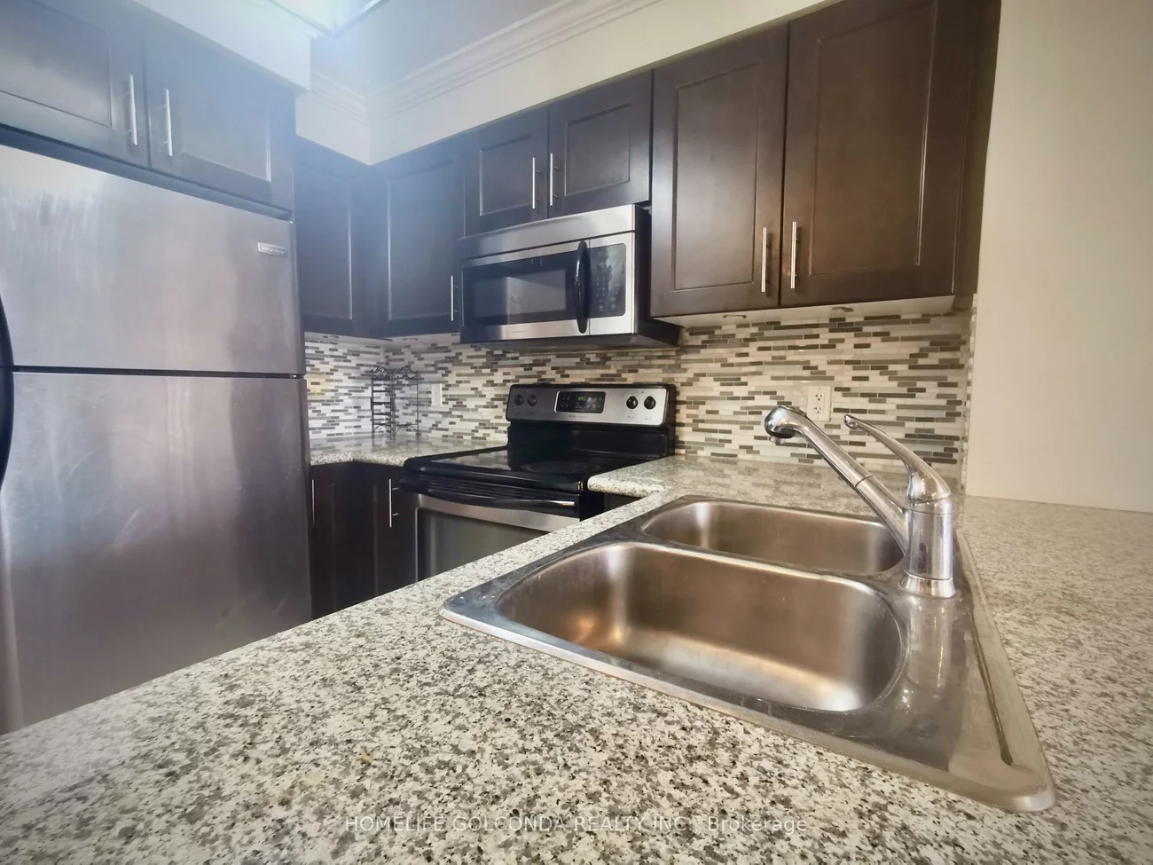 18, Harding, Harding, Richmond Hill