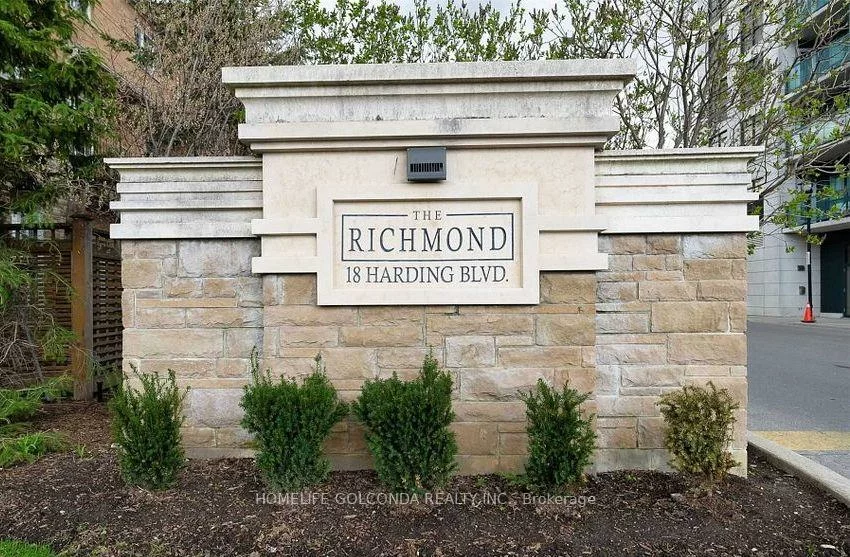 18, Harding, Harding, Richmond Hill