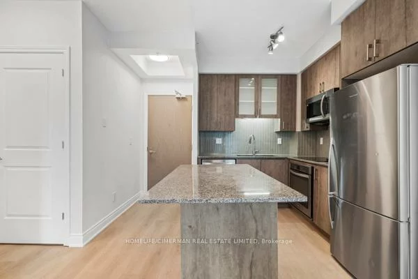 9090, Yonge, South Richvale, Richmond Hill