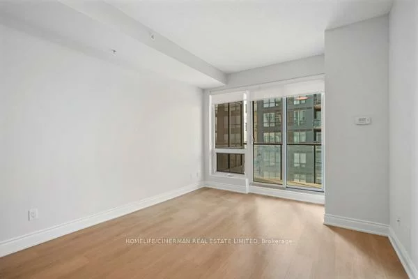 9090, Yonge, South Richvale, Richmond Hill