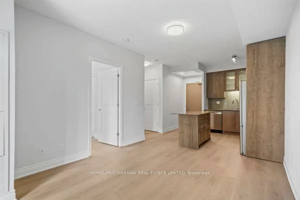 9090, Yonge, South Richvale, Richmond Hill