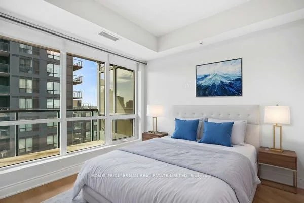 9090, Yonge, South Richvale, Richmond Hill