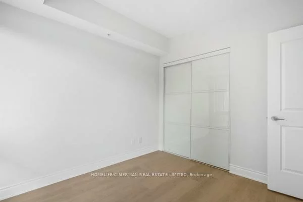 9090, Yonge, South Richvale, Richmond Hill