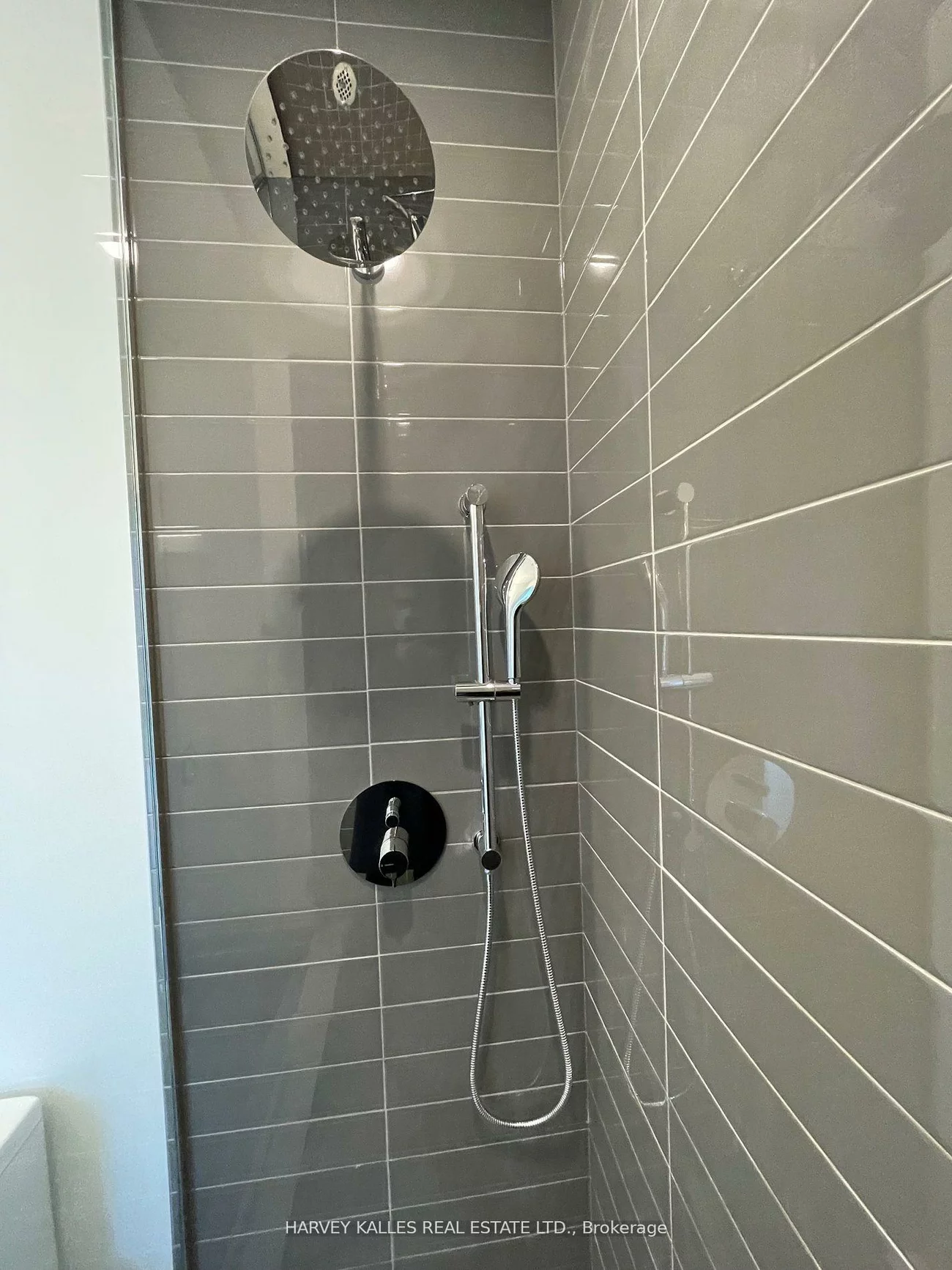 8868, Yonge, South Richvale, Richmond Hill