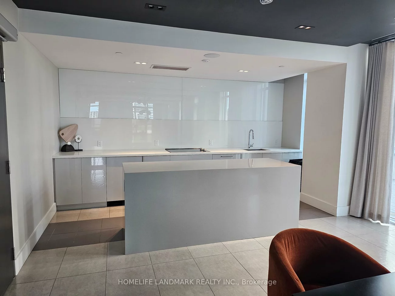 8868, Yonge, South Richvale, Richmond Hill