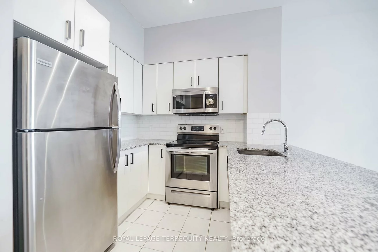 11611, Yonge, Jefferson, Richmond Hill