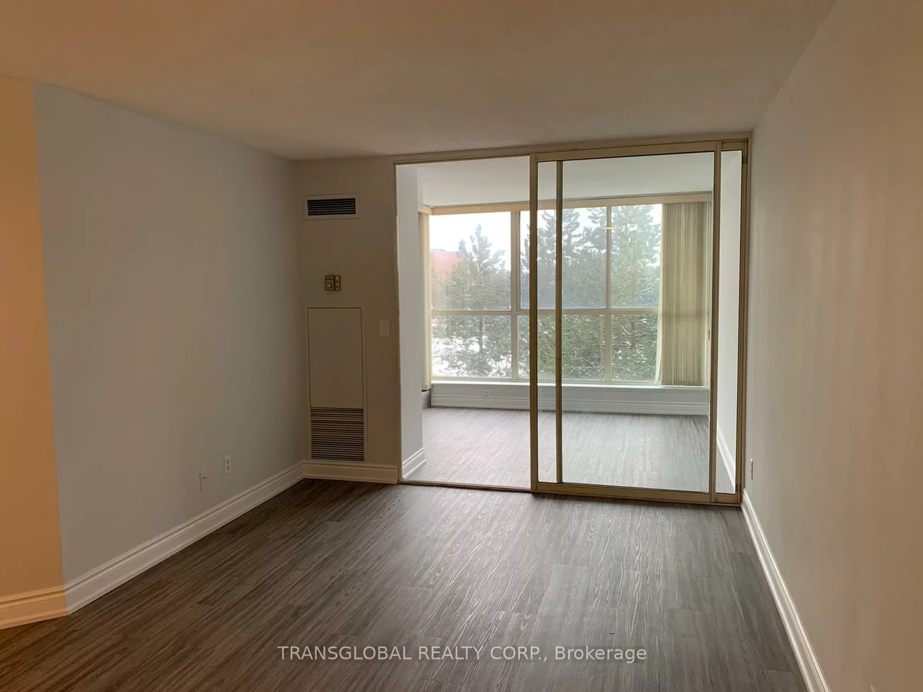 100, Observatory, Observatory, Richmond Hill