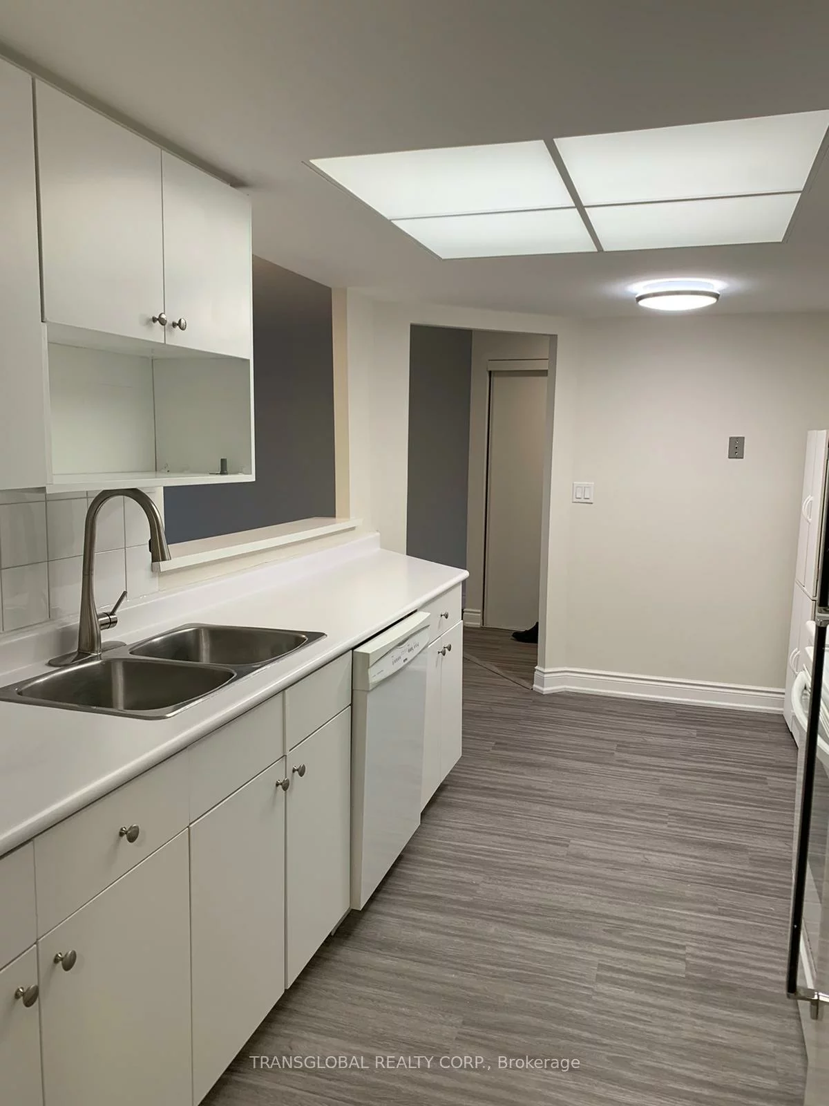 100, Observatory, Observatory, Richmond Hill