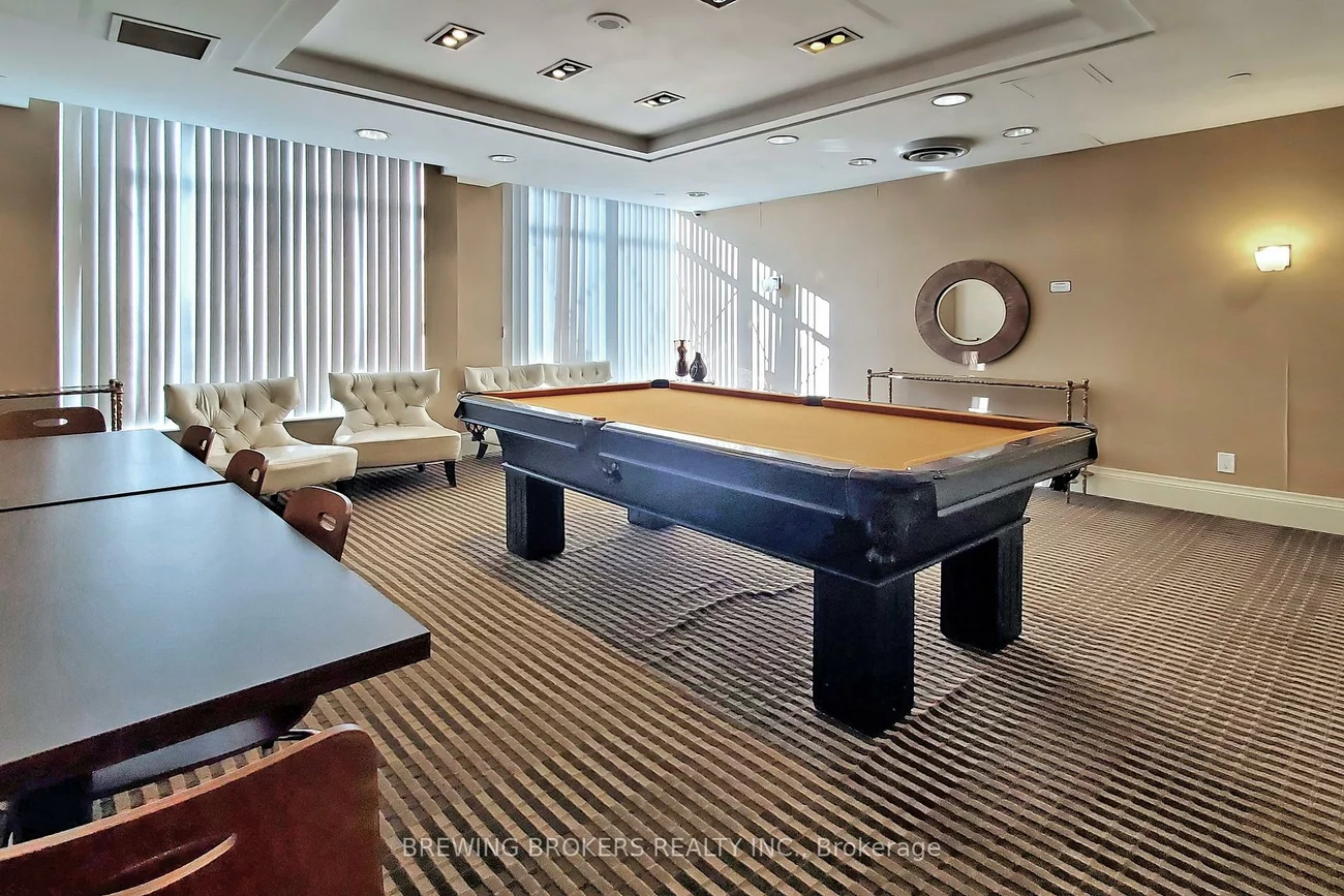 310, Red Maple, Langstaff, Richmond Hill