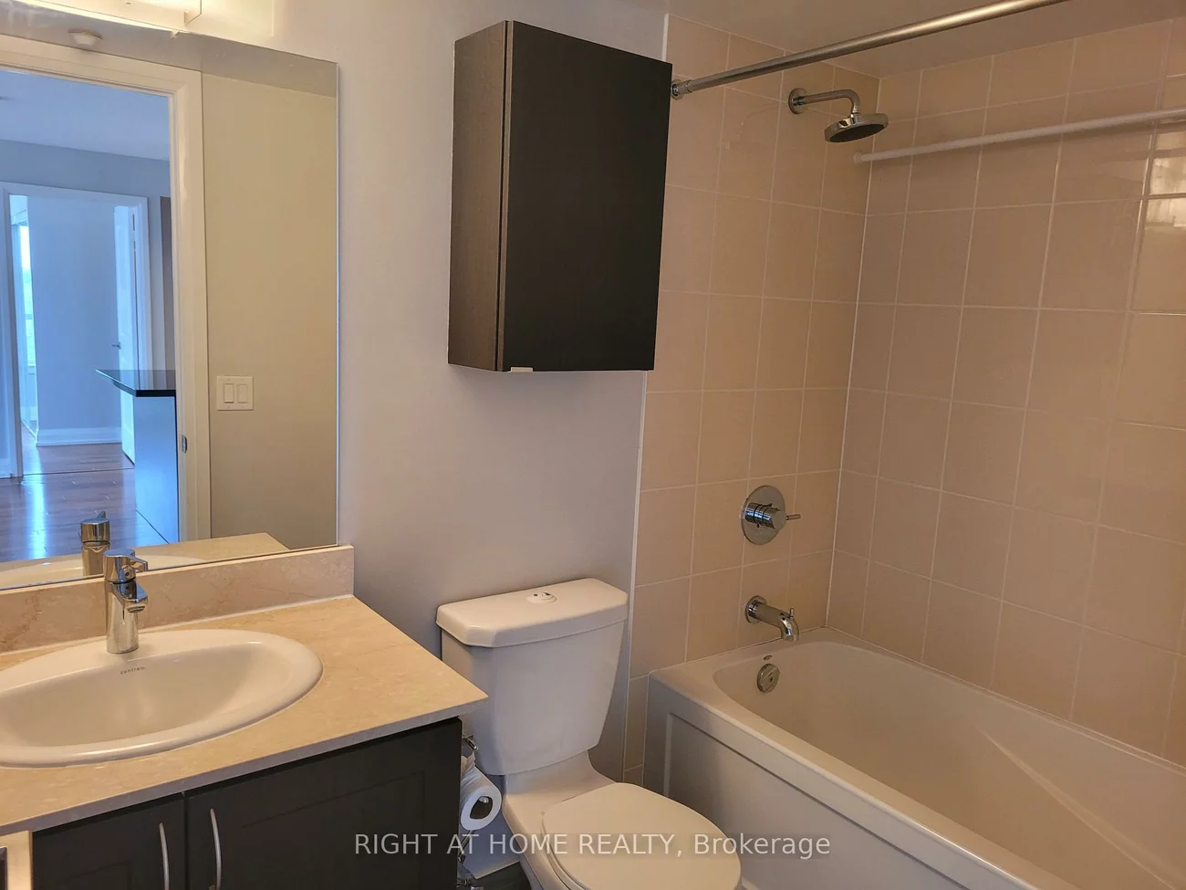 370, Highway 7, Doncrest, Richmond Hill