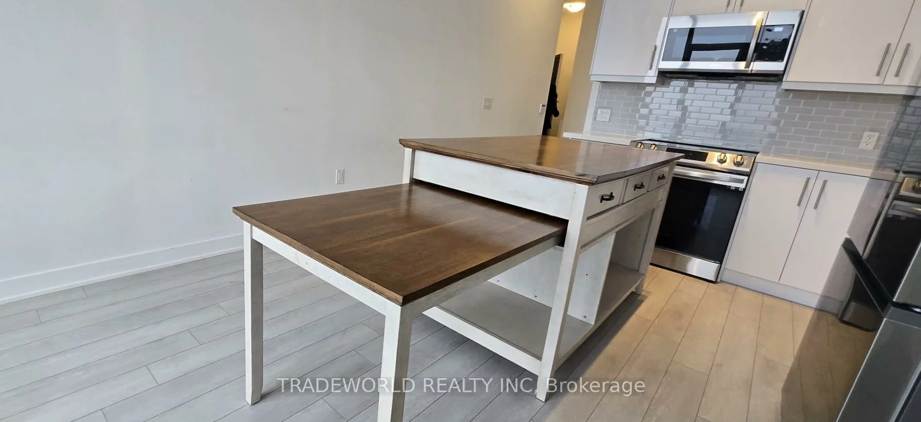 95, Oneida, Langstaff, Richmond Hill