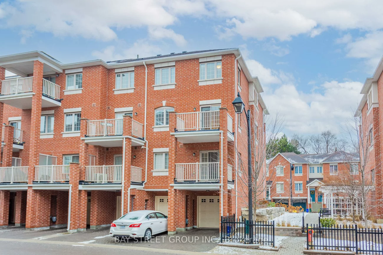 23, Ormerod, Devonsleigh, Richmond Hill