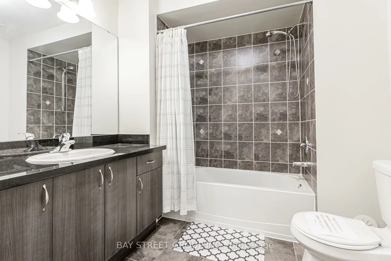 23, Ormerod, Devonsleigh, Richmond Hill