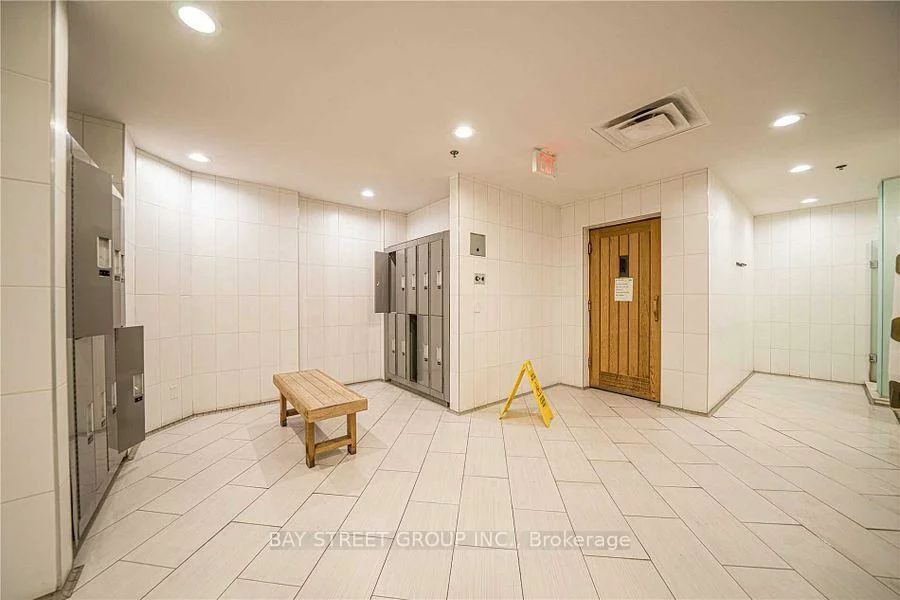 75, Norman Bethune, Beaver Creek Business Park, Richmond Hill