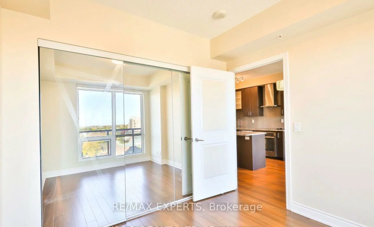 9088, Yonge, South Richvale, Richmond Hill