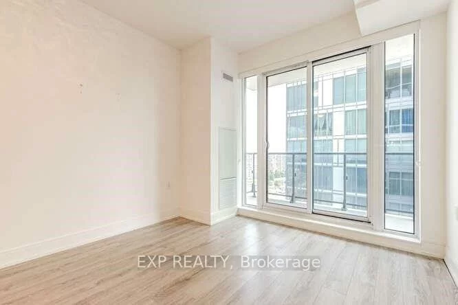 9608, Yonge, North Richvale, Richmond Hill