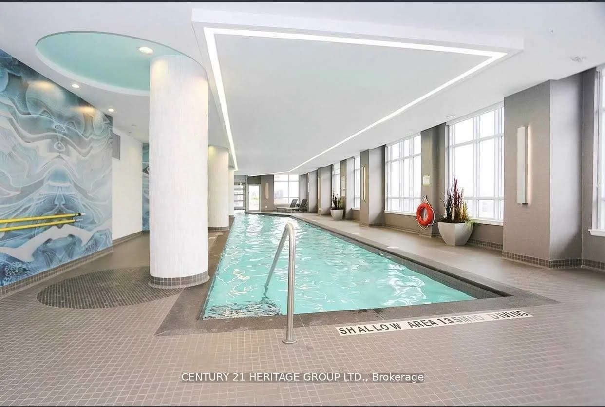 9201, Yonge, Langstaff, Richmond Hill