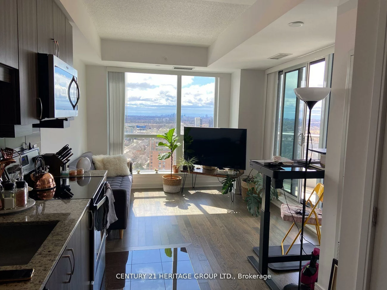 9201, Yonge, Langstaff, Richmond Hill