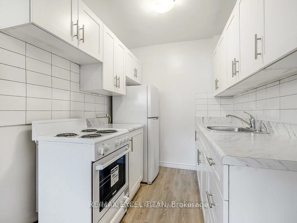 165, Colborne, Harding, Richmond Hill