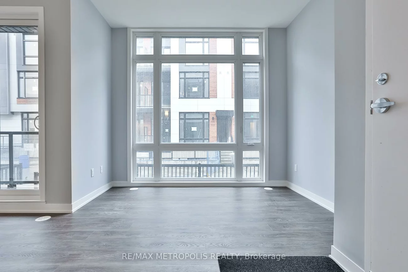 2, Steckley House, Crosby, Richmond Hill