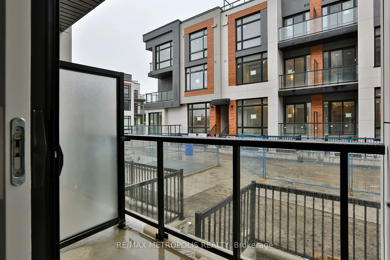 2, Steckley House, Crosby, Richmond Hill