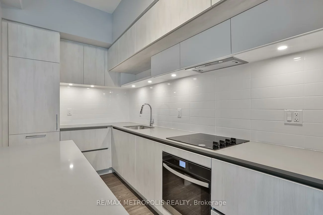 2, Steckley House, Crosby, Richmond Hill