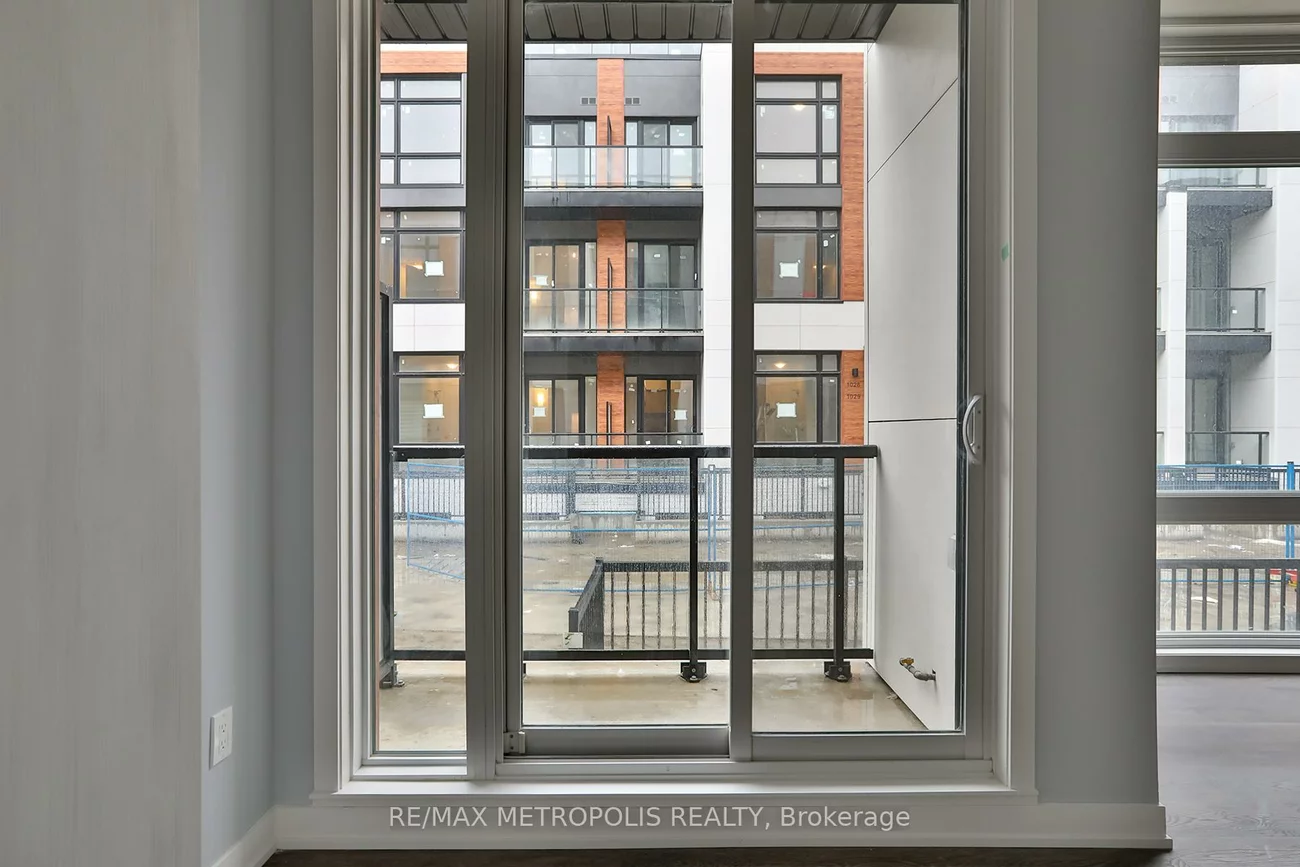 2, Steckley House, Crosby, Richmond Hill