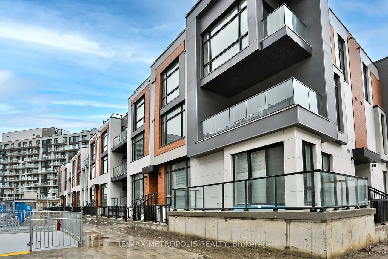 2, Steckley House, Crosby, Richmond Hill