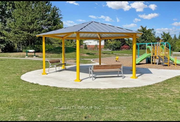 372, Highway 7, Doncrest, Richmond Hill