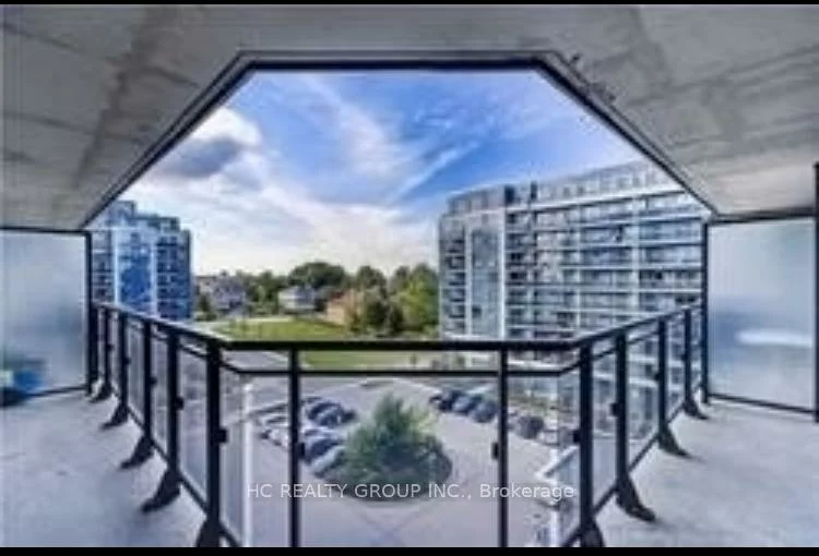 372, Highway 7, Doncrest, Richmond Hill