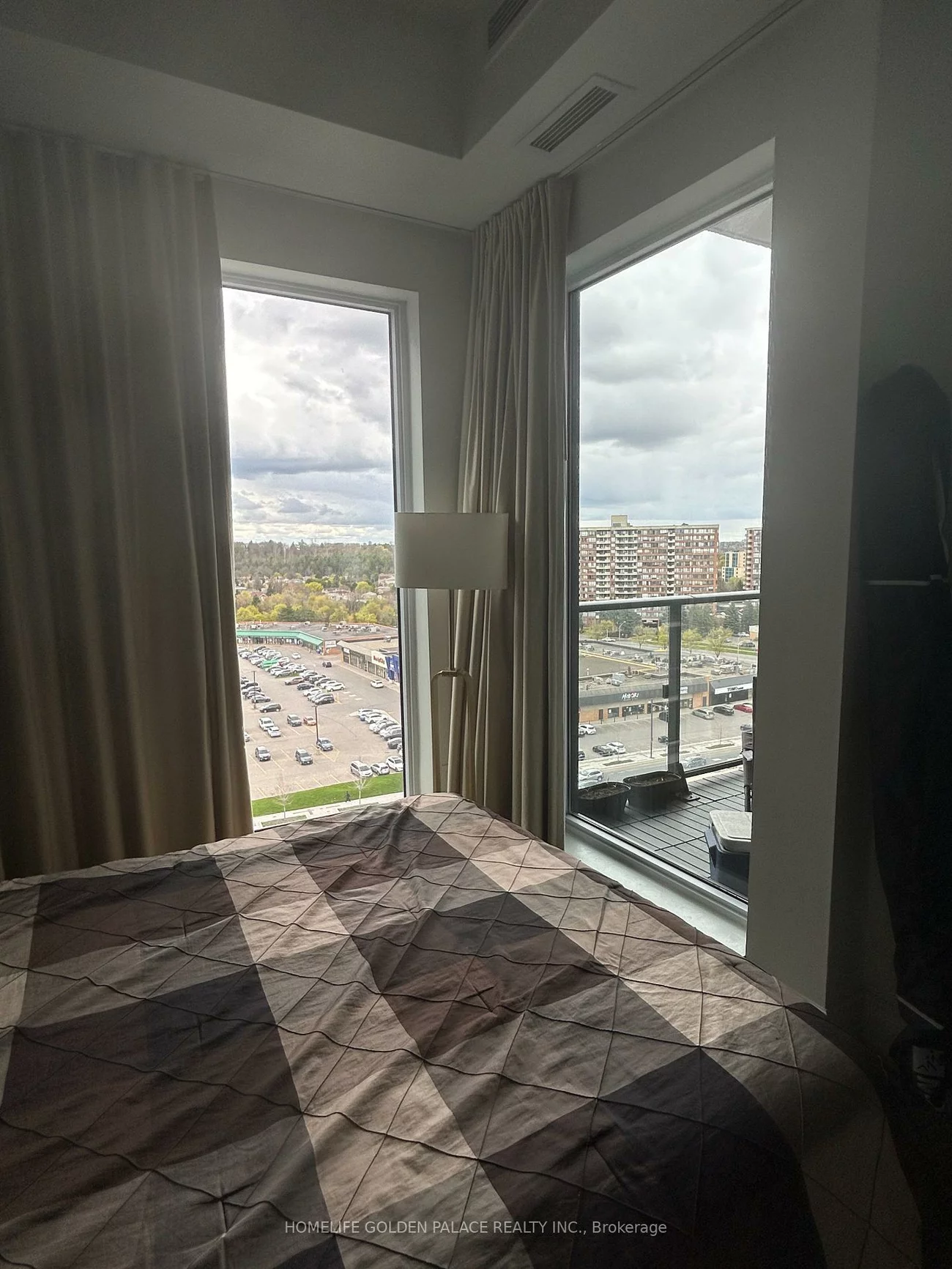 9618, Yonge, North Richvale, Richmond Hill