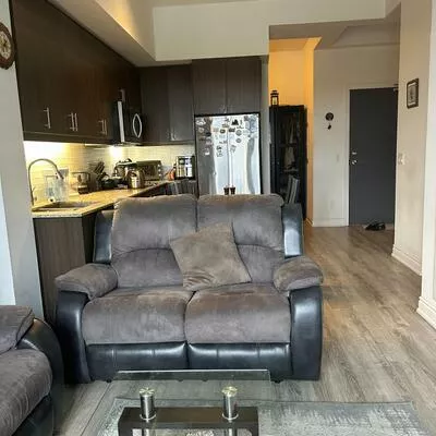 9618, Yonge, North Richvale, Richmond Hill