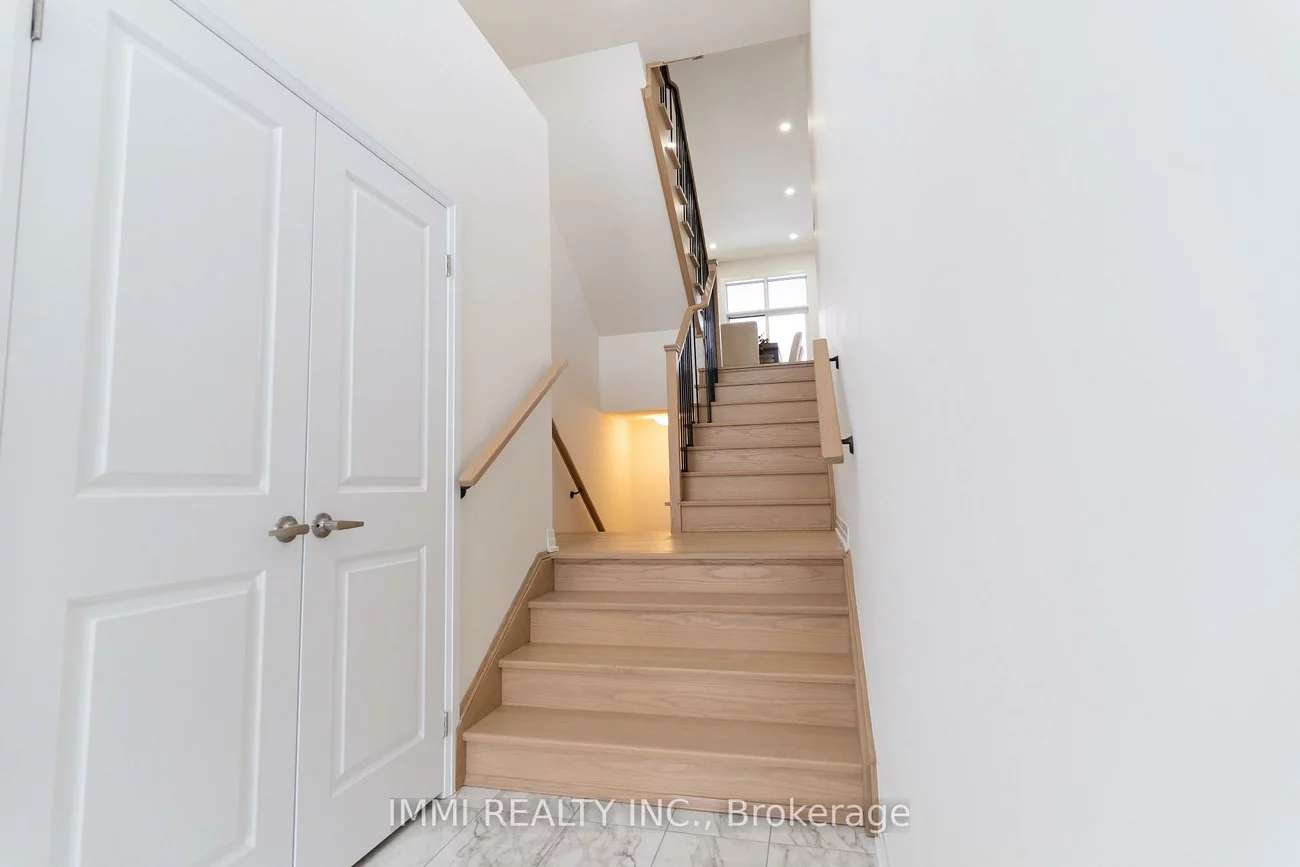 1525, 19th, Rural Richmond Hill, Richmond Hill