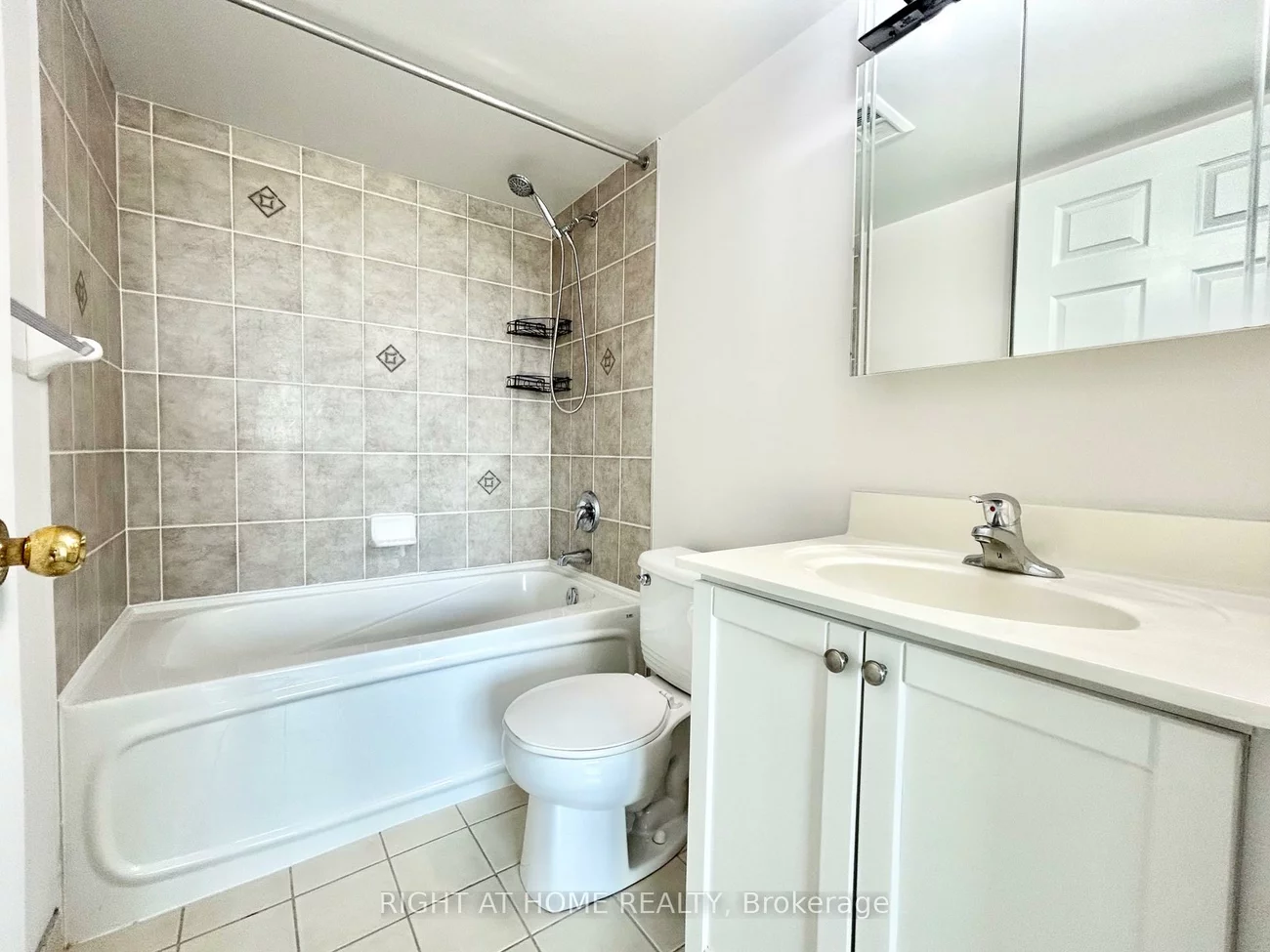 11, Oneida, Langstaff, Richmond Hill