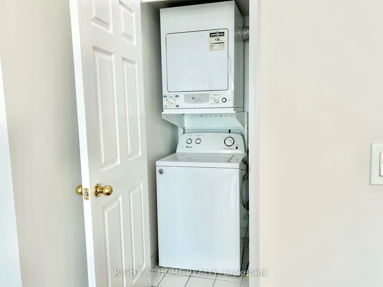 11, Oneida, Langstaff, Richmond Hill