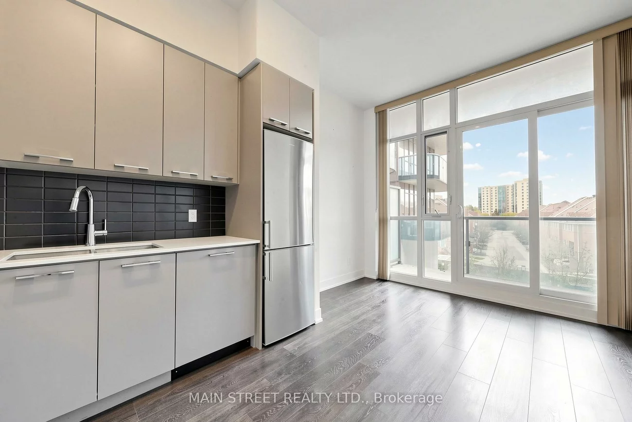 9471, Yonge, Observatory, Richmond Hill