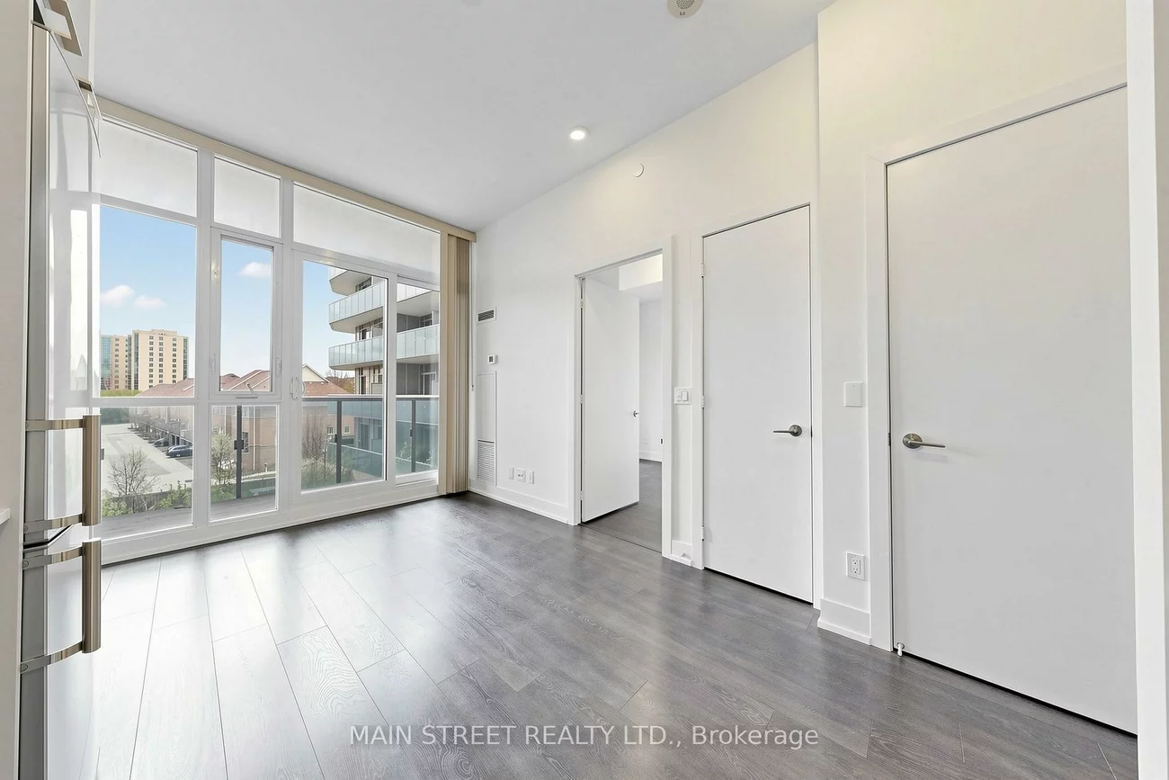 9471, Yonge, Observatory, Richmond Hill