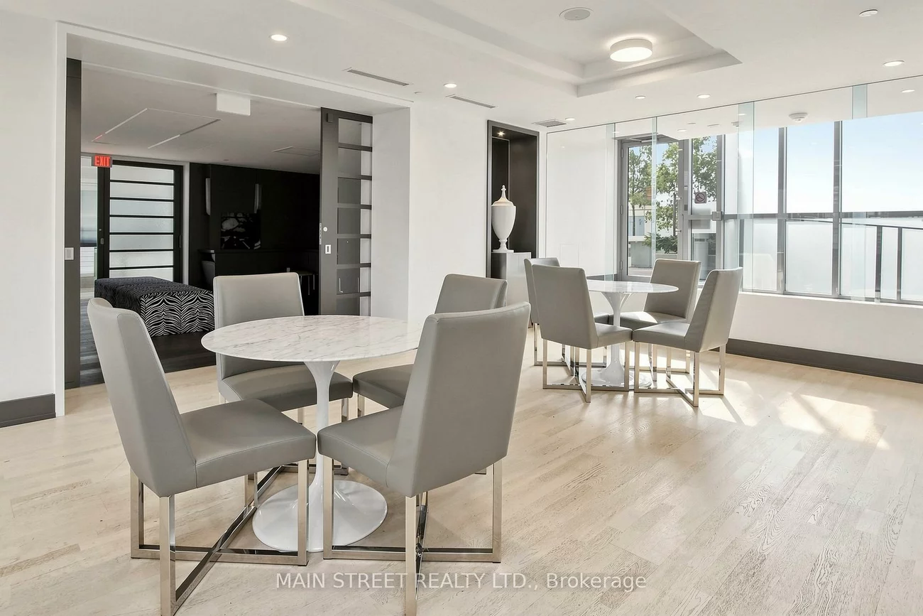 9471, Yonge, Observatory, Richmond Hill