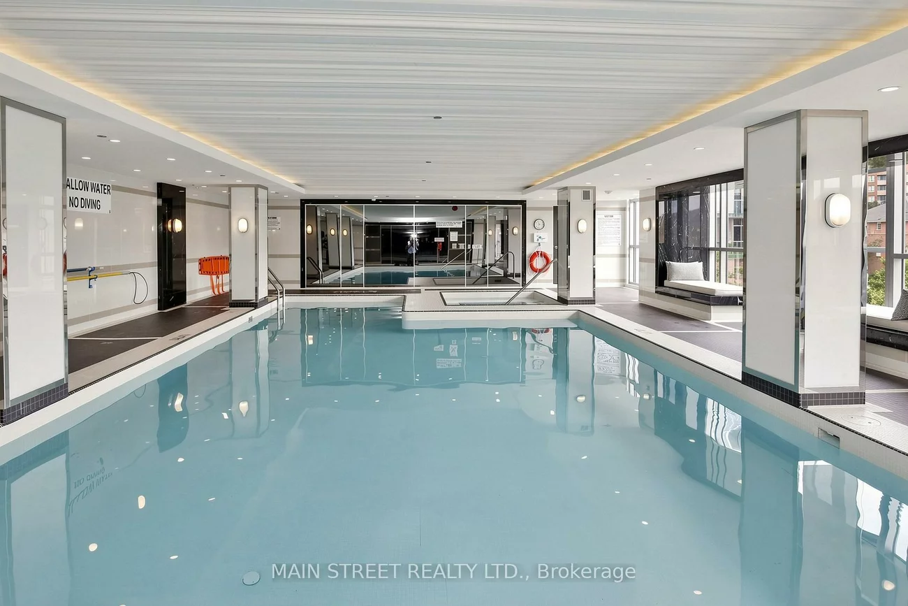 9471, Yonge, Observatory, Richmond Hill