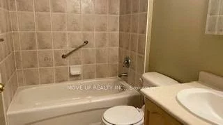39, Oneida, Langstaff, Richmond Hill