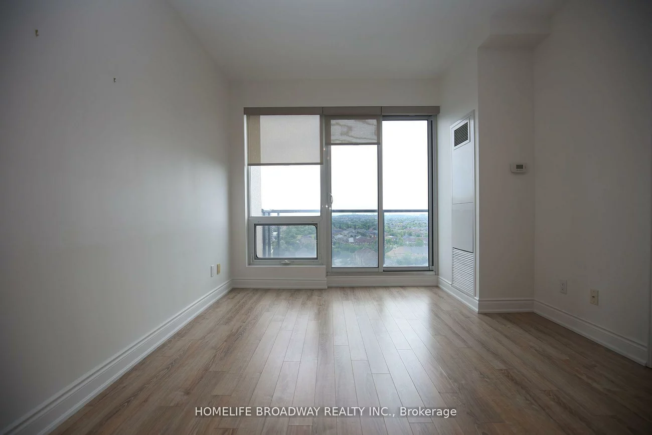 9090, Yonge, South Richvale, Richmond Hill