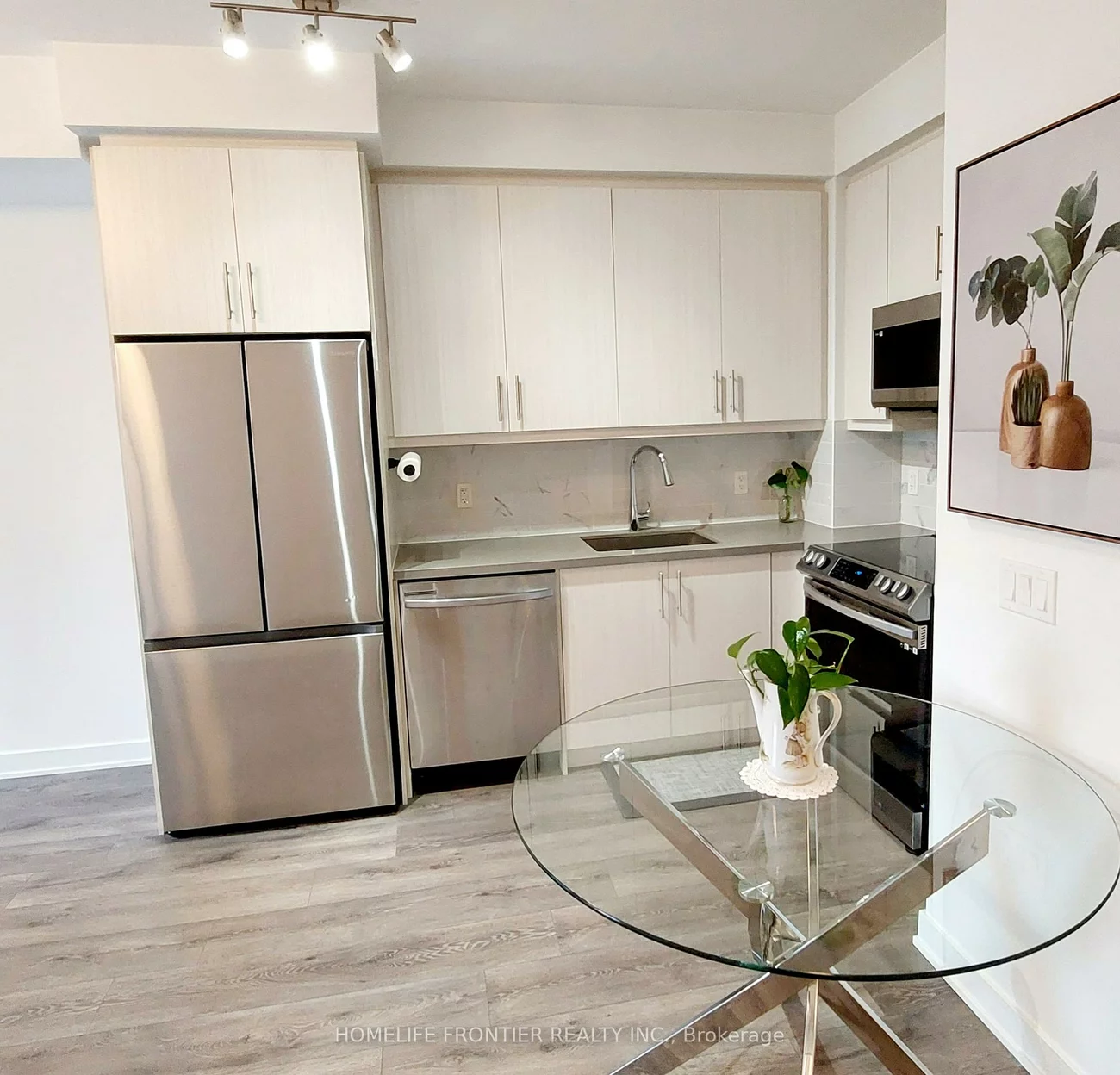 105, Oneida, Langstaff, Richmond Hill