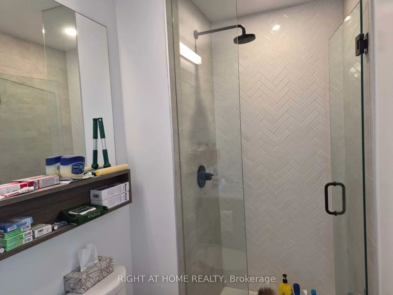 8888, Yonge, South Richvale, Richmond Hill