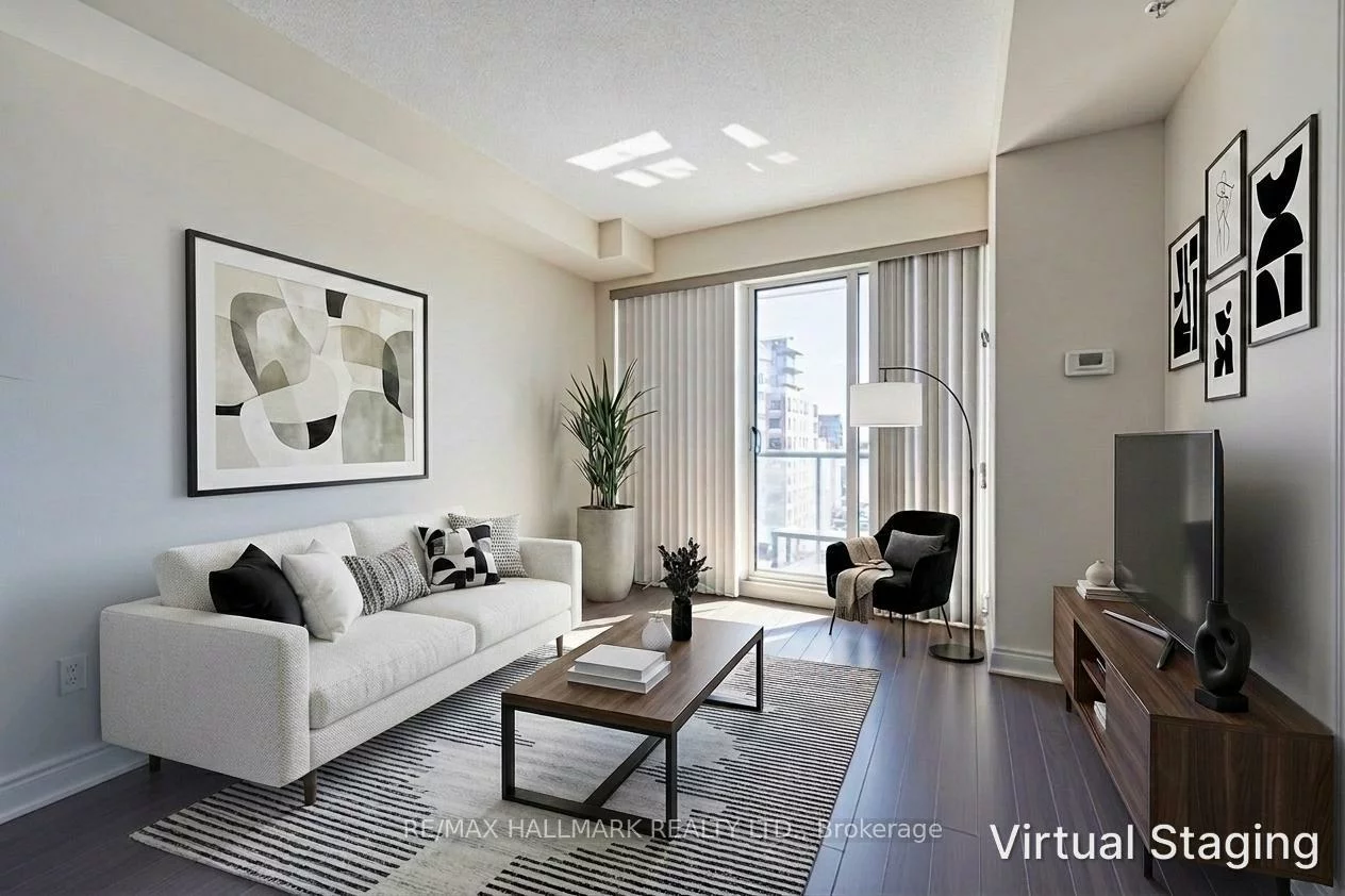 9090, Yonge, Langstaff, Richmond Hill