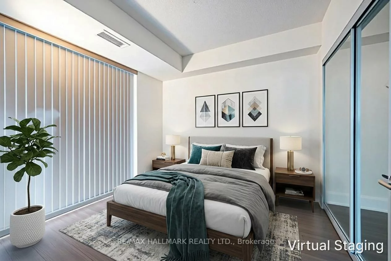 9090, Yonge, Langstaff, Richmond Hill