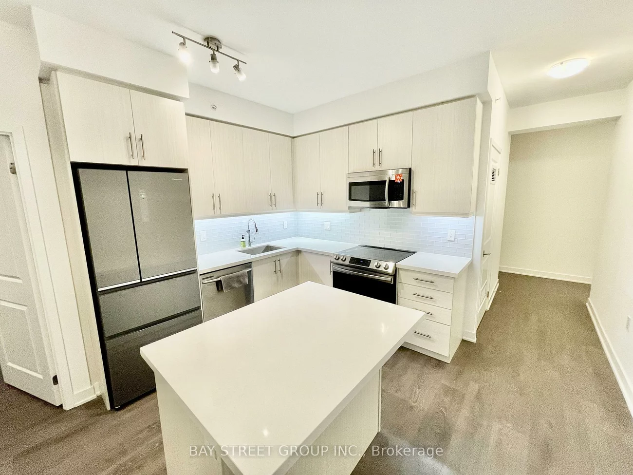 75, Oneida, Langstaff, Richmond Hill