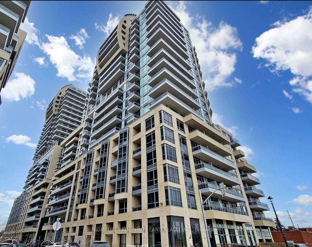 9205, Yonge, Langstaff, Richmond Hill