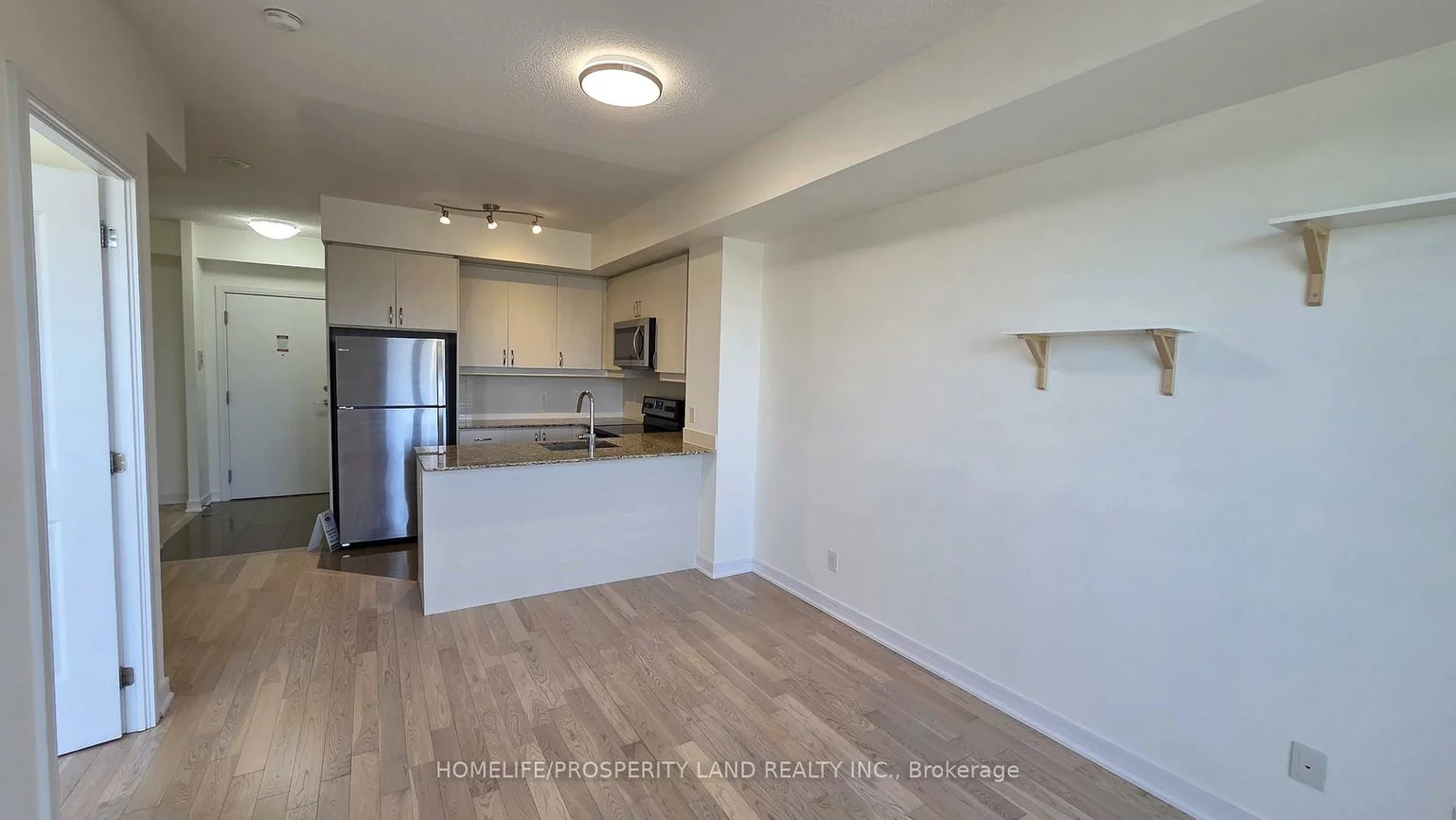 9205, Yonge, Langstaff, Richmond Hill