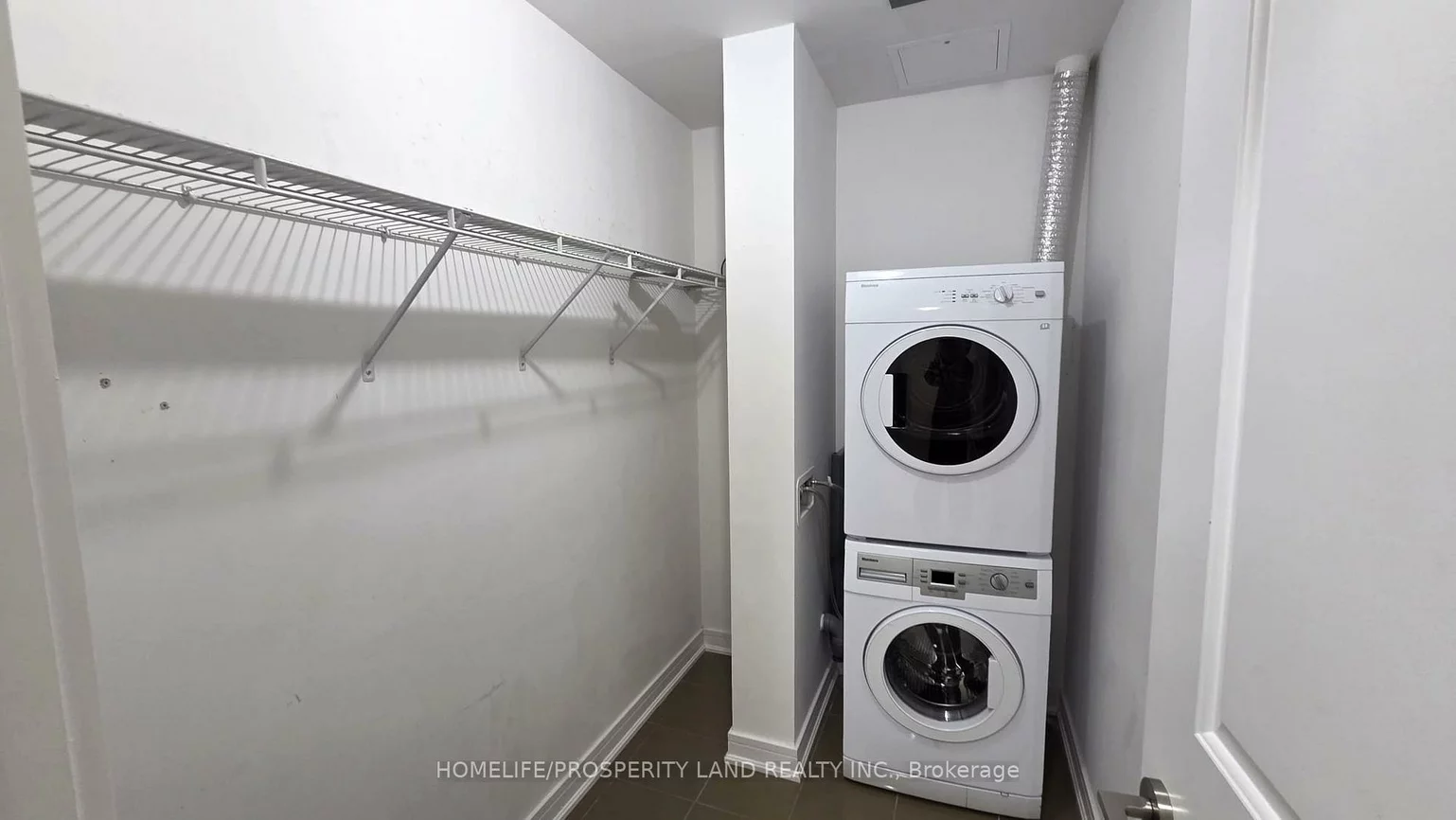 9205, Yonge, Langstaff, Richmond Hill