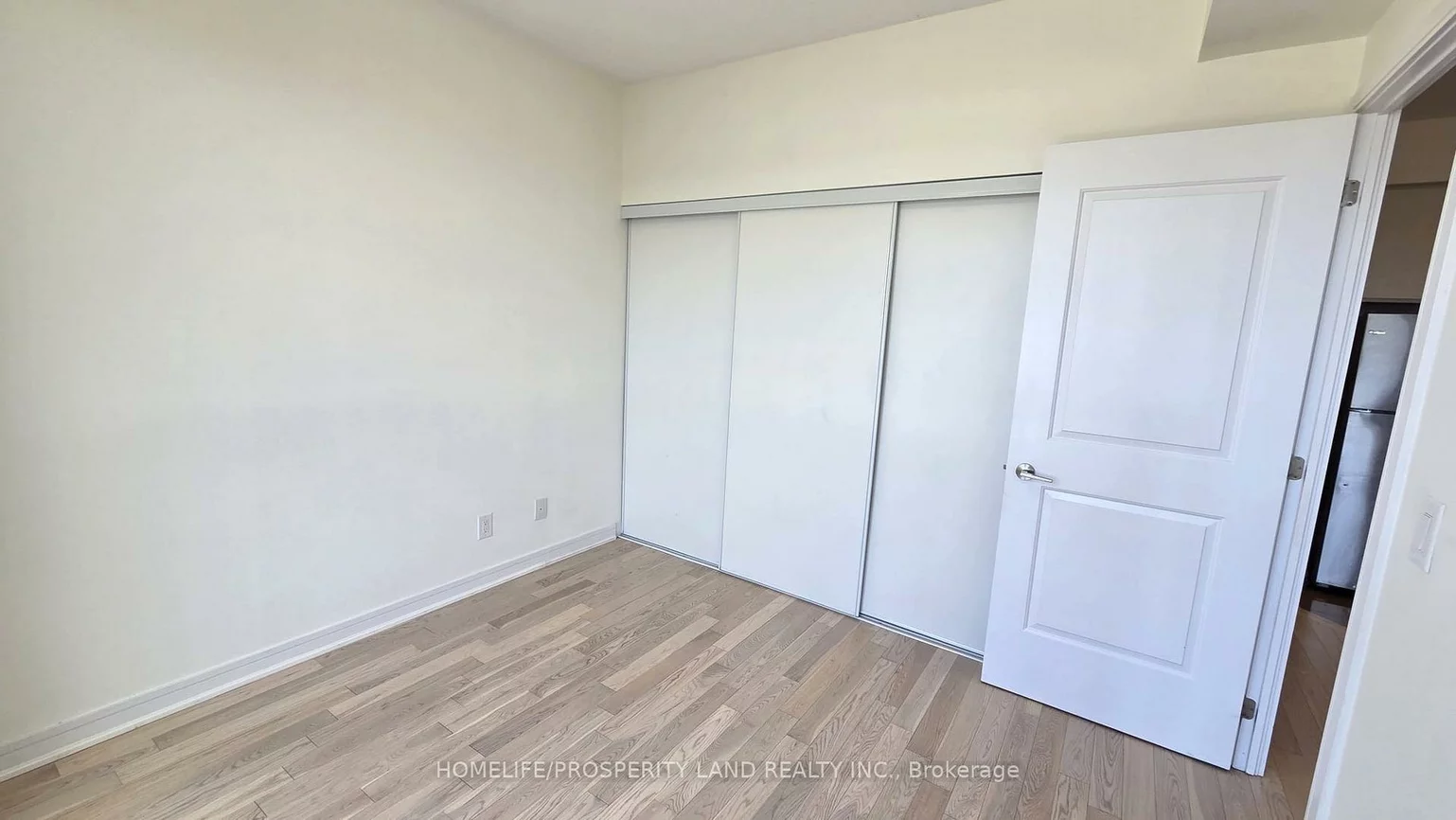 9205, Yonge, Langstaff, Richmond Hill